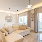 Saturnodream-4 Min To The Beach-free Parking Apartment *